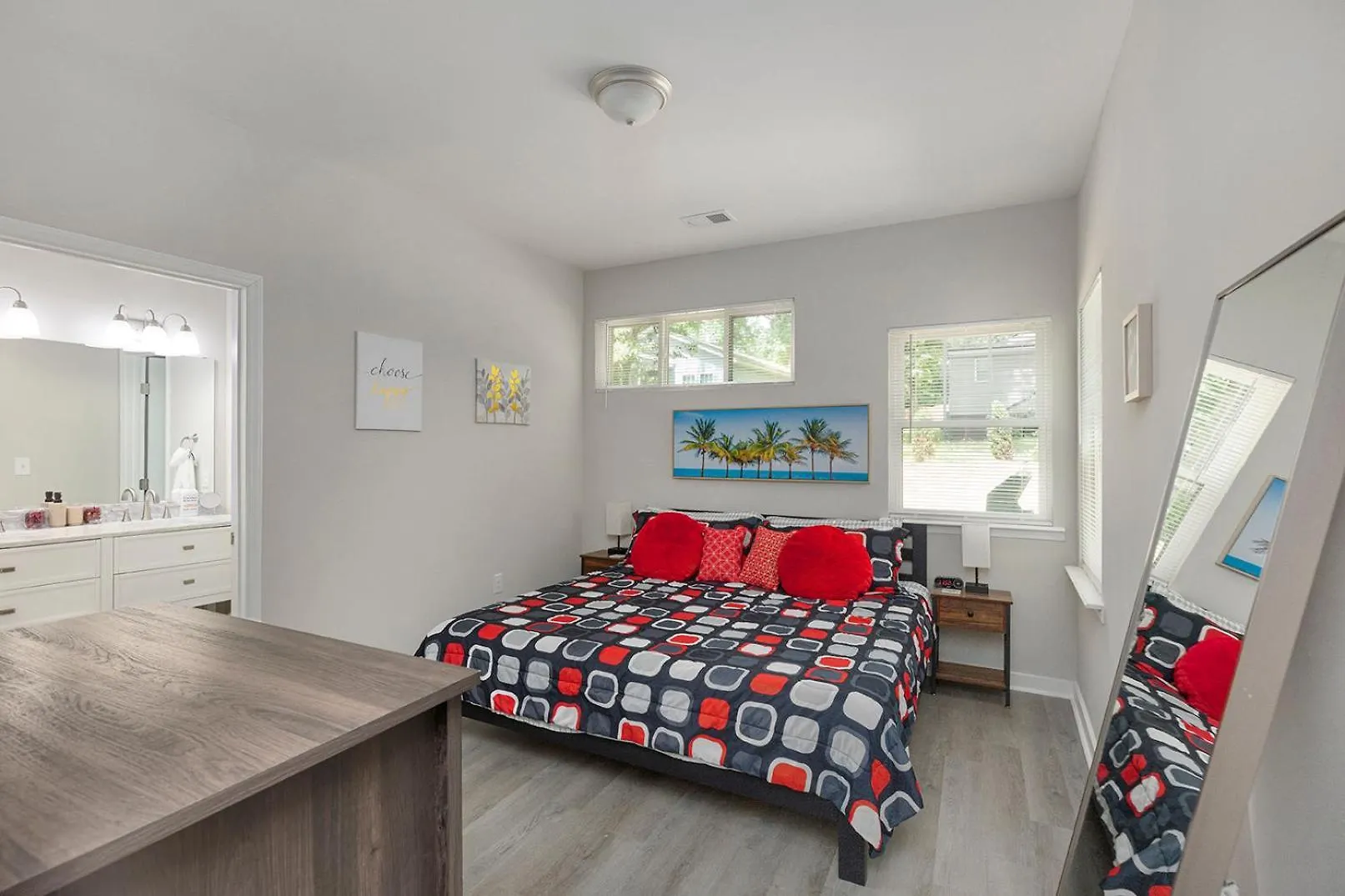 Cozy & Modern Home Close To Uptown & Airport Charlotte