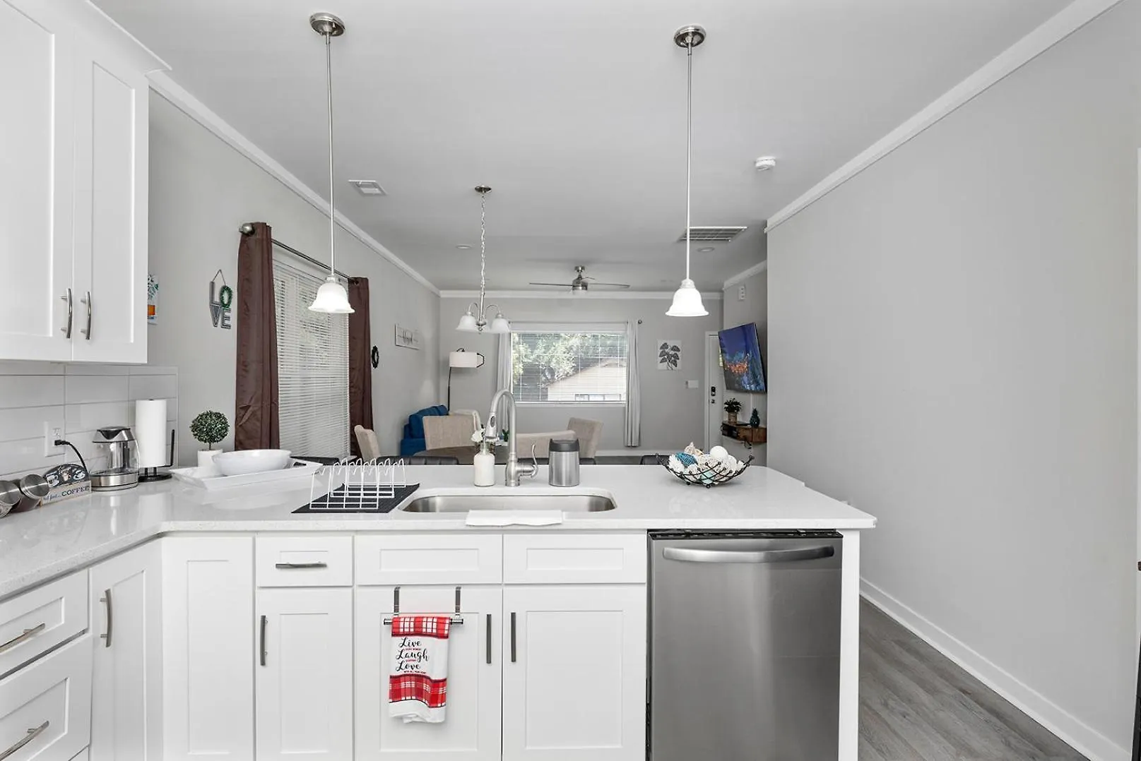 Cozy & Modern Home Close To Uptown & Airport Charlotte Holiday home